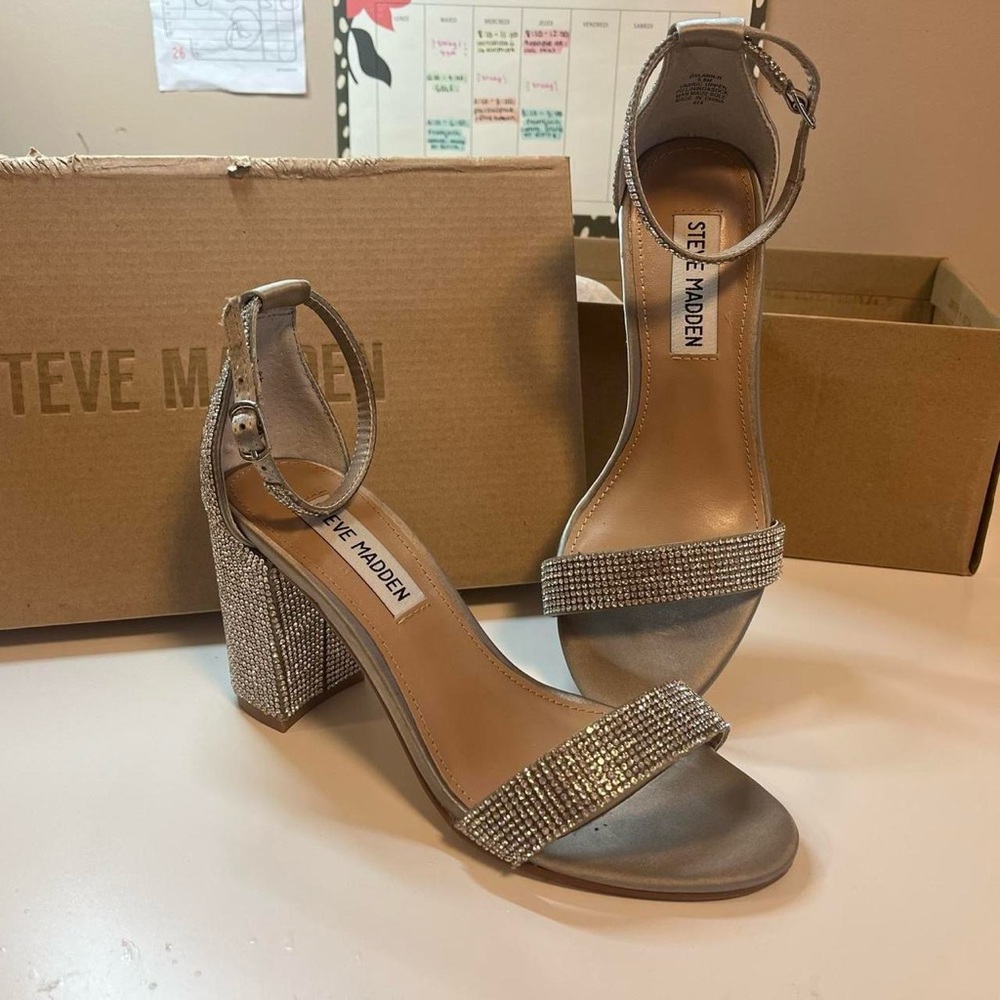 Steve Madden Silver DYLANN-R Rhinestone heels